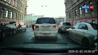 Дорожный конфликт в центре Петербурга