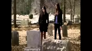 Vampire Diaries 2x17 - Isobel and Elena - Isobel kills herself