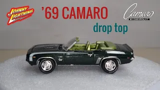 Johnny Lightning 1969 Chevy Camaro RS/SS Convertible Fathom Green Poly