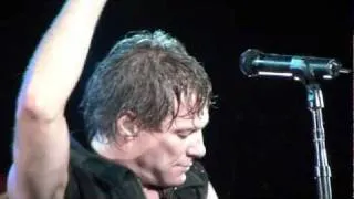 Bon Jovi - Spanish harlem,  Bed of roses live in Udine (Italy) 17.7.11