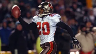 Ronde Barber Shuts Down the Vet (2002)