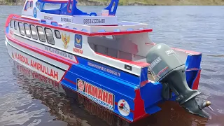 RC BOAT mesin tempel rc yamaha 300 pk