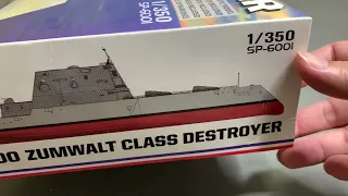 1/350 DDG-1000 Zumwalt Class Destroyer. Snowman model/Takom. kit review.