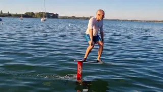 Presentation of my new flat water pumping foil Board. Synapse boards