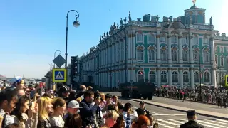 Парад победы в Петербурге (техника)