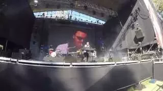 Chet Faker - Drop The Game (Lollapalooza Chile 2015)