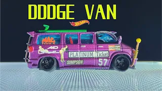 Hotwheels Custom DDDGE VAN 1/64 diecast