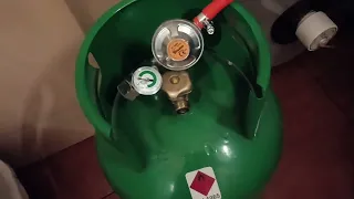 Jak bezpiecznie korzystać z butli gazowych