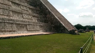 The new 7 wonders of the world. El Castillo, Kukulcán Pyramid, Chichén Itzá. Yucatán, Mexico.