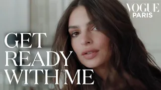 Emily Ratajkowski learns how to do a French girl hairstyle | Get Ready With Me | Vogue Paris