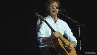 Paul McCartney - Blackbird live [HD] 7 6 2015 Ziggodome Amsterdam Netherlands