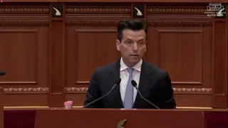 Top News/ "T'i shkul veshët!", Ministri i Drejtësisë ashpërson retorikën me deputetin demokrat