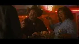 Identity Thief - Clip: "Sandy meets Diana and Big Chuck at the bar"