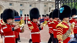 Changing of The Guard at Buckingham Palace | 25 July 2022