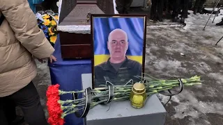 У Шостці провели в останню путь захисника України Сергія Коваленко