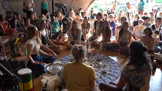 Sam Garrett & Friends • I Choose to Live in Love (Laxmi) • Sacred Gathering