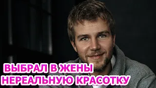 ЯРКАЯ БЛОНДИНКА! Вот как выглядит жена Арсения Робака. Сериал Горячая точка 3 сезон