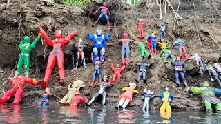 SPIDERMAN RAKSASA DAN IRON MAN RAKSASA TERPLESET DAN JATUH KE SUNGAI, MANUSIA KAYU DAN HULK HANYUT