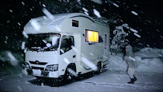 【雪中車中泊】雪国伝統 雪室で寝かせた絶品の酒｜雪中野菜で車中飯｜キャンピングカー車中泊｜EcoFlow DELTA Max 2000