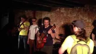 Jah Division — Кубана + Децл aka Le Truk — Потабачим (live @ Гегель / 11.05.2013)