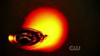 Smallville - 9x01 - Savior - Lois gets a flash of the future