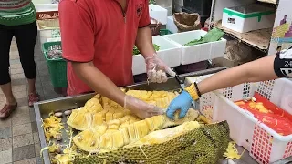 Wow! What’s That? Cutting & Serving 25 KG of Jackfruit in Singapore Market