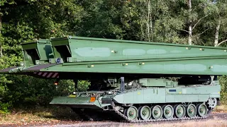 Leopard II Leguan Bridge Layer