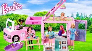 Barbie y sus hermanas se van de Campamento - Abriendo El Nuevo Camper