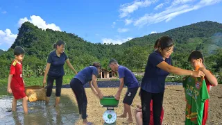 Harvest snails to sell. Buy new clothes, cook nutritious porridge for the adopted child