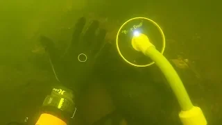 Found Diamond Wedding Ring Metal Detecting Underwater! $5,000+ (Returned to Owner)