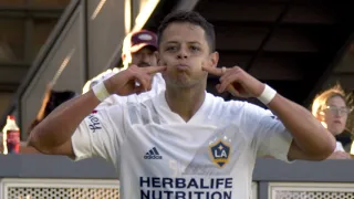 SLO-MO GOALS: Javier "Chicharito" Hernandez scores a brace in Cali Clasico win