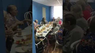 Яблочный спас,🥧🍏🍯 праздничный стол с угощениями для наших постояльцев