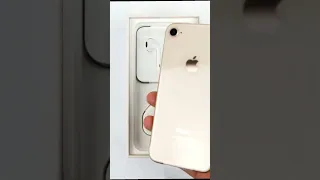 iPhone 8 unboxing