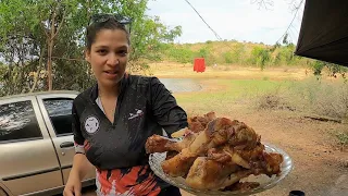 Montamos acampamento e fizemos um baquete para o almoço