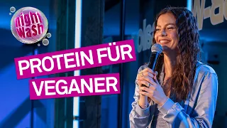 Prinz oder Fußfetischist? | Maria Clara Groppler | NightWash TV