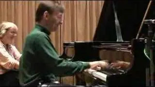 Stephen Hough warms up with Moszkowski