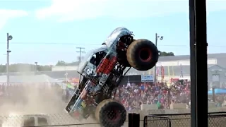 Monster Truck Throwdown 2018 South Bend Racing and Wheelies