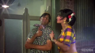 MP4 1080p Oo Mungda Mungda   Helen   Amjad Khan   Inkaar   Bollywood Superhit Item Songs   Lavani