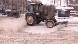 Последствия снегопада на улицах Саранска устраняли почти двести единиц коммунальной техники