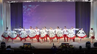 Russian folk dance song PORUSHKA-PARANIA  / I LOVE IVAN FOR THAT / YA ZA TO LYUBLYU IVANA