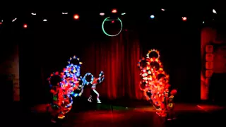 Жонглеры кольцами / Ring jugglers