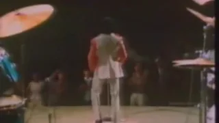 Faceoff:James Brown vs Michael Jackson