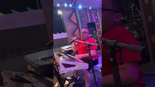 Chicão dos teclados ao vivo em Teresina…