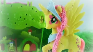 Fluttershy becomes an Alicorn