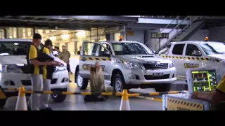 Toyota HiLux - водитель, испытай себя!