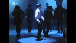 Michael Jackson - Dangerous & Earth Song (Wetten Dass 1995)