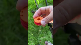 Re-String your Weed Whacker / Trimmer in Seconds