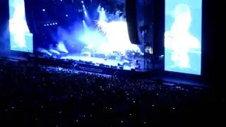 Paul McCartney - Live and let die (live in Cardiff, Millenium Stadium 26/06/10)