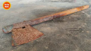 Antique rusty axe-like cleaver restoration | It was used for cotton harvesting - The top works