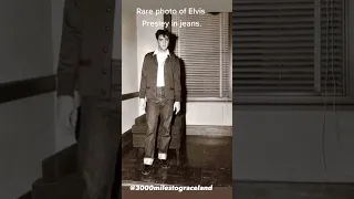 Elvis Presley in Jeans!!👖😍 #elvis #elvispresley #shorts